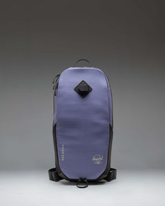 Heron/Black